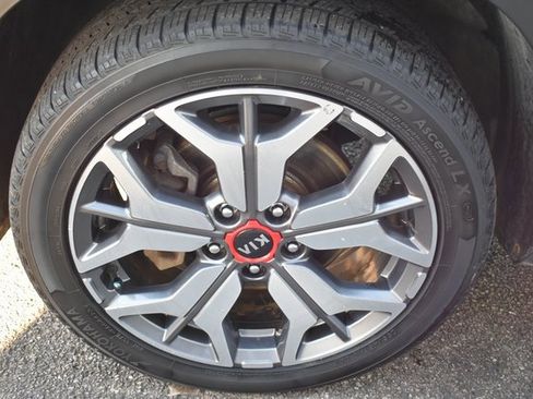 Used 2021 Kia Seltos SX w/ SX Sunroof Package image 49