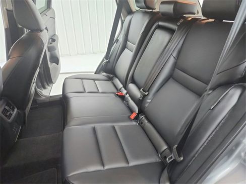 Used 2023 Nissan Rogue SV w/ SV Premium Package image 32