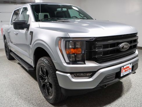 Used 2023 Ford F150 XLT w/ Equipment Group 302A High image 5