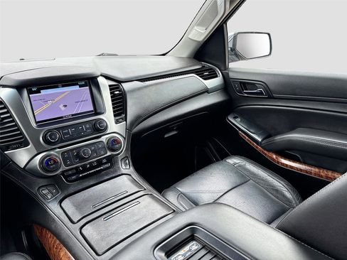 Used 2019 Chevrolet Tahoe Premier image 25