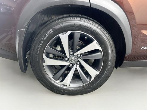 Used 2019 Lexus NX 300h AWD w/ Luxury Package image 11