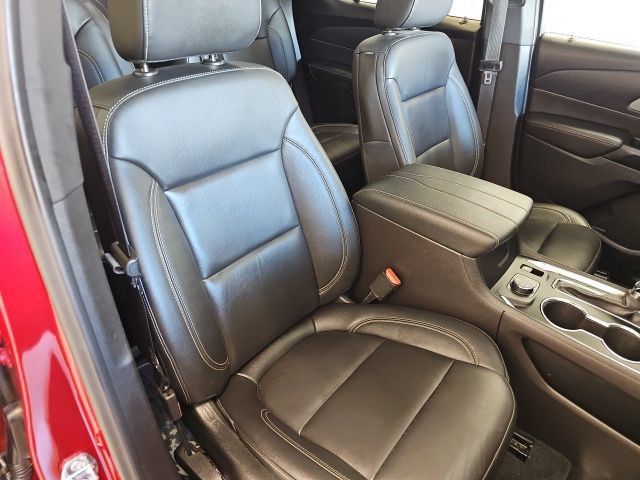 Used 2022 Chevrolet Traverse LT w/ LT Premium Package AWD/4WD image 40