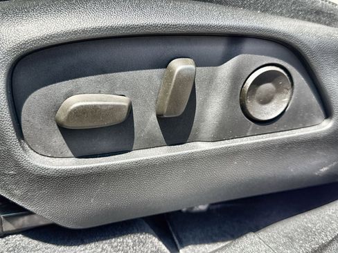 New 2025 GMC Terrain Elevation w/ Elevation Premium Package image 13