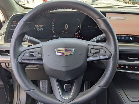 Used 2024 Cadillac XT4 Sport FWD image 28