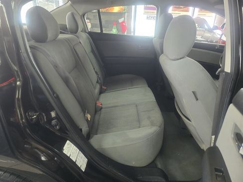 Used 2010 Nissan Sentra 2.0 S w/ Convenience Pkg image 16