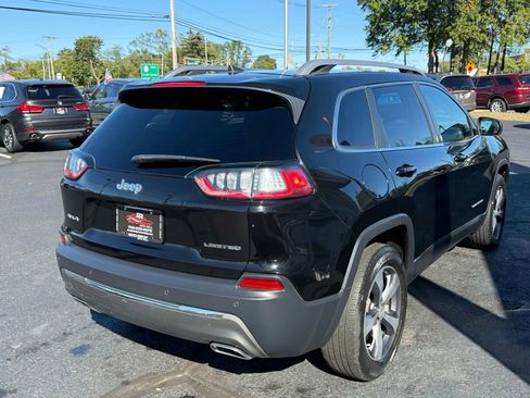 Used 2019 Jeep Cherokee Limited image 7