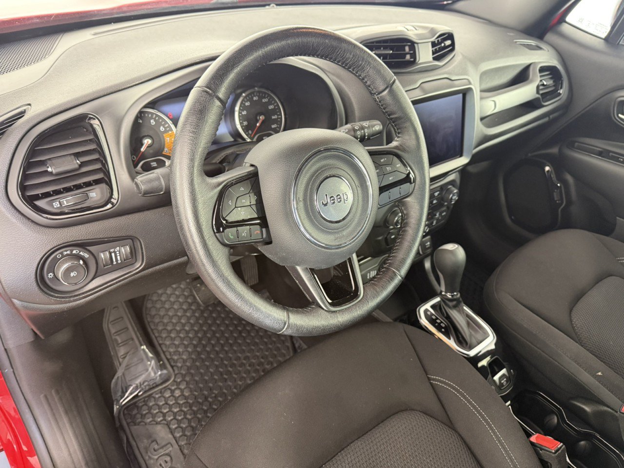 Used 2022 Jeep Renegade Altitude AWD/4WD image 15