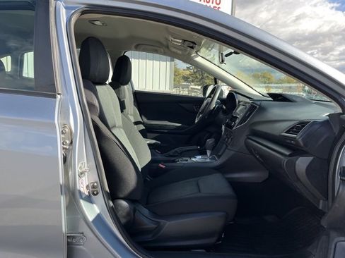 Used 2019 Subaru Impreza 2.0i Premium image 34