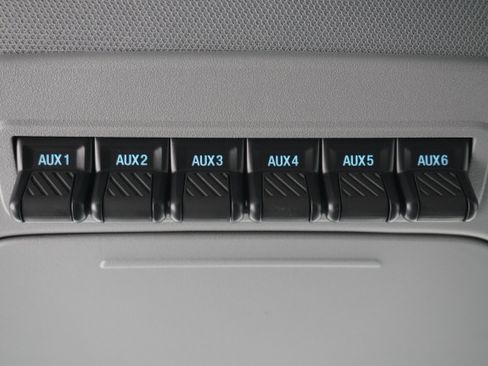 Used 2025 Ford F250 XL w/ STX Appearance Package AWD/4WD image 19