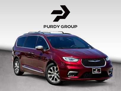 Used 2022 Chrysler Pacifica Pinnacle
