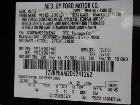 Used 2013 Ford Mustang Coupe image 27