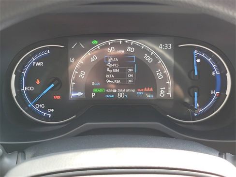 Used 2025 Toyota RAV4 XLE image 6