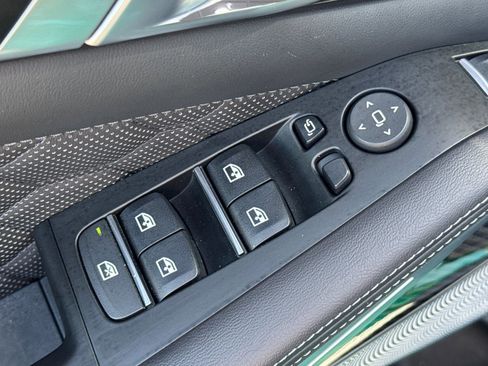 Used 2024 BMW X5 M Competition w/ Executive Package image 12