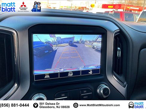 Used 2022 GMC Sierra 2500 SLT w/ Snow Plow Prep/Camper Package image 23