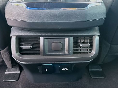 Used 2024 Ford F150 Lariat w/ FX4 Off-Road Package AWD/4WD image 23