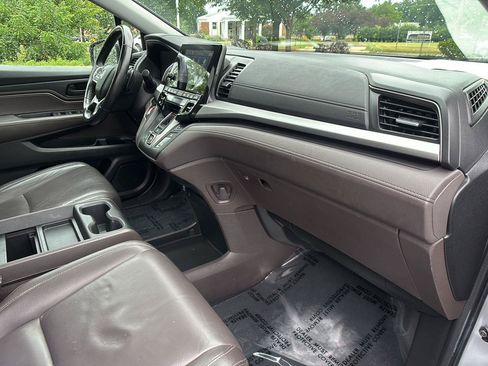 Used 2018 Honda Odyssey EX-L image 24