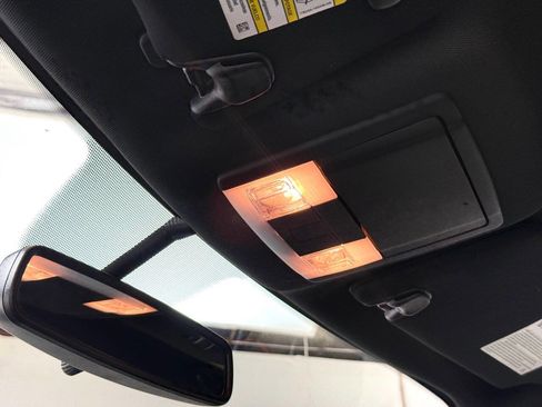 Used 2019 Ford Explorer Limited image 42