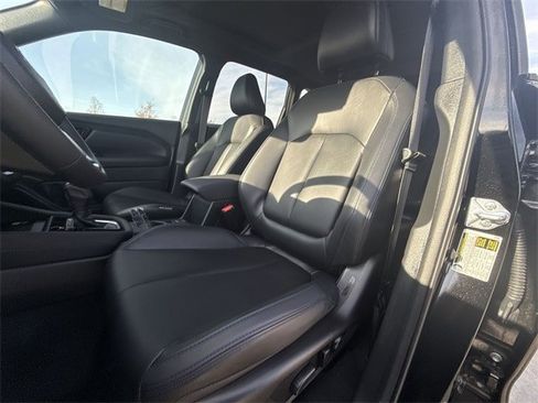 Certified 2025 Subaru Forester Limited w/ Popular Package image 11