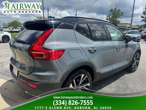 Used 2020 Volvo XC40 T5 R-Design AWD/4WD image 6