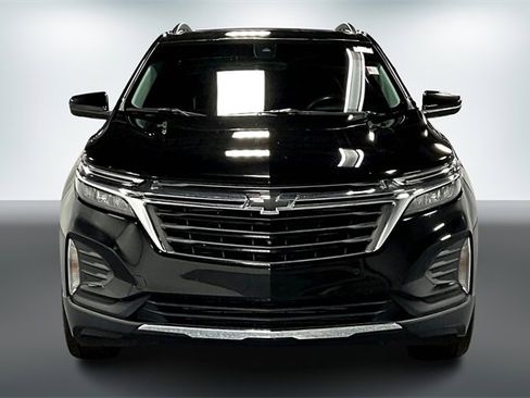 Used 2022 Chevrolet Equinox LT image 2