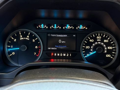 Used 2016 Ford F150 XLT w/ Equipment Group 302A Luxury AWD/4WD image 53