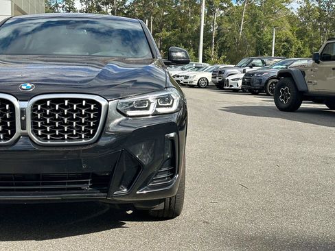 Used 2022 BMW X4 xDrive30i w/ M Sport Package 2 image 9