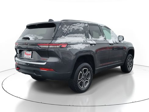 Used 2022 Jeep Grand Cherokee Trailhawk w/ ADV Protech Group II image 4