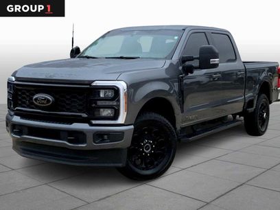 Used 2025 Ford F250 Lariat w/ Black Appearance Package