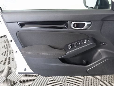 Used 2024 Honda Civic EX image 12