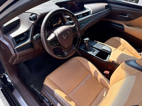 Used 2021 Lexus ES 250 w/ Premium Package AWD/4WD image 25