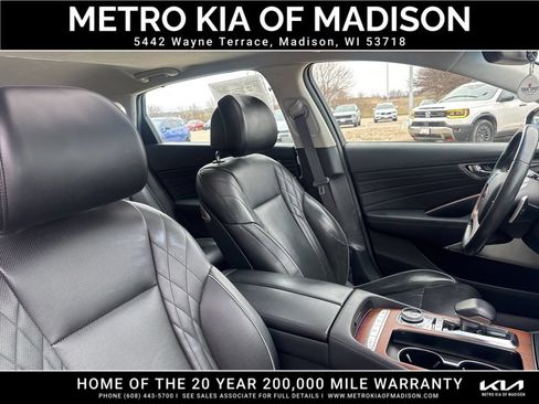Used 2020 Kia K900 Luxury w/ VIP Package AWD/4WD image 41