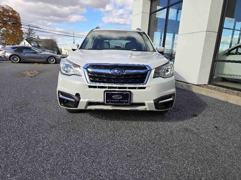 Used 2017 Subaru Forester 2.5i Premium w/ All-Weather Package image 8