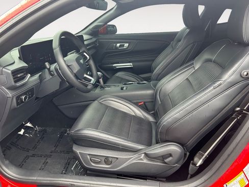 Used 2025 Ford Mustang GT Premium RWD image 21