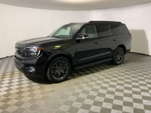 New 2026 Ford Expedition Platinum w/ Stealth Appearance Package image 13