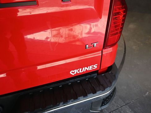 Used 2021 Chevrolet Silverado 1500 LT image 20