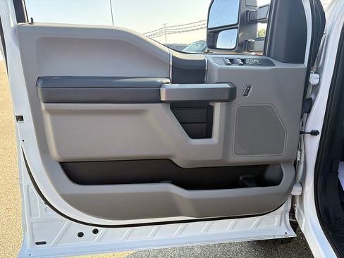 Used 2018 Ford F250 XLT AWD/4WD image 28