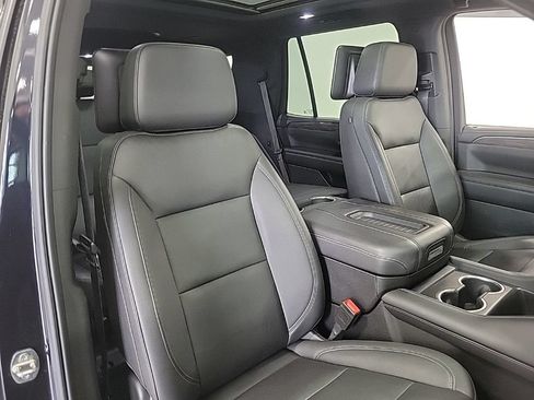 Used 2022 Chevrolet Tahoe Z71 w/ Off-Road Capability Package AWD/4WD image 21