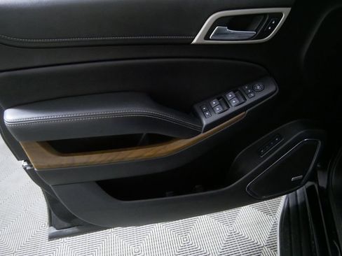 Used 2020 GMC Yukon XL Denali image 14