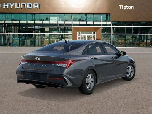 New 2026 Hyundai Elantra SE w/ Cargo Package image 4