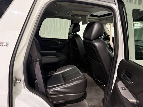 Used 2013 Chevrolet Tahoe LT image 18