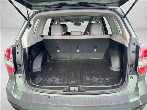 Used 2016 Subaru Forester 2.5i Touring w/ Eyesight & Navigation System image 6