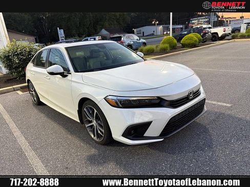 Used 2023 Honda Civic Touring image 1