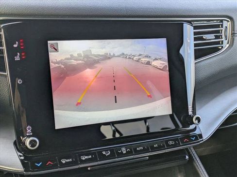 Used 2024 Jeep Wagoneer L Series II image 13