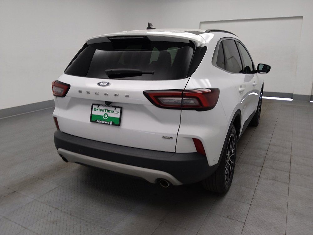 Used 2023 Ford Escape SE w/ PHEV Premium Package FWD image 7