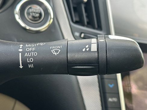 Used 2017 INFINITI Q50 Premium image 39