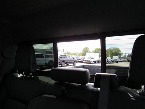 New 2025 GMC Sierra 1500 SLT w/ SLT Premium Plus Package image 28