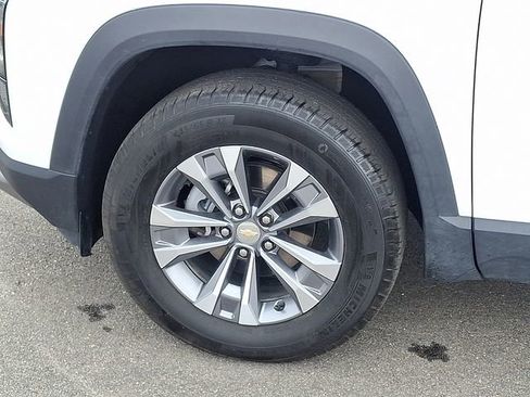 Used 2025 Chevrolet Equinox LT AWD/4WD image 26