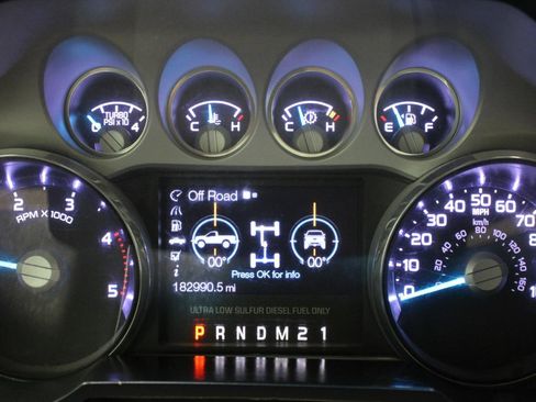 Used 2015 Ford F250 Lariat w/ Chrome Package AWD/4WD image 66