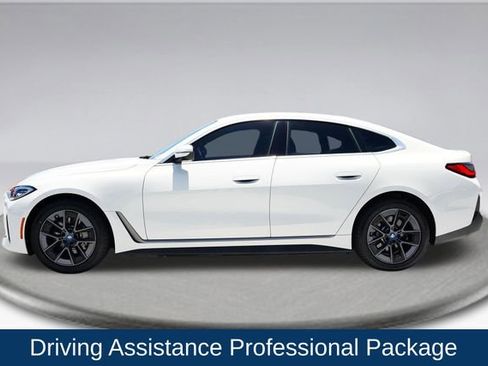 Used 2024 BMW i4 eDrive35 w/ Premium Package RWD image 9