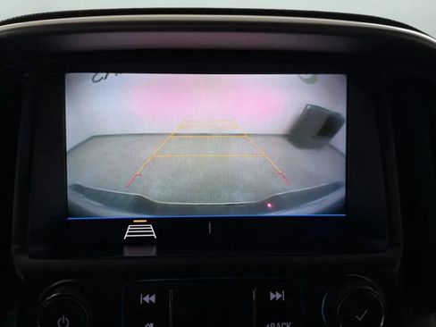 Used 2022 Chevrolet Colorado LT w/ Fleet Safety Package AWD/4WD image 13